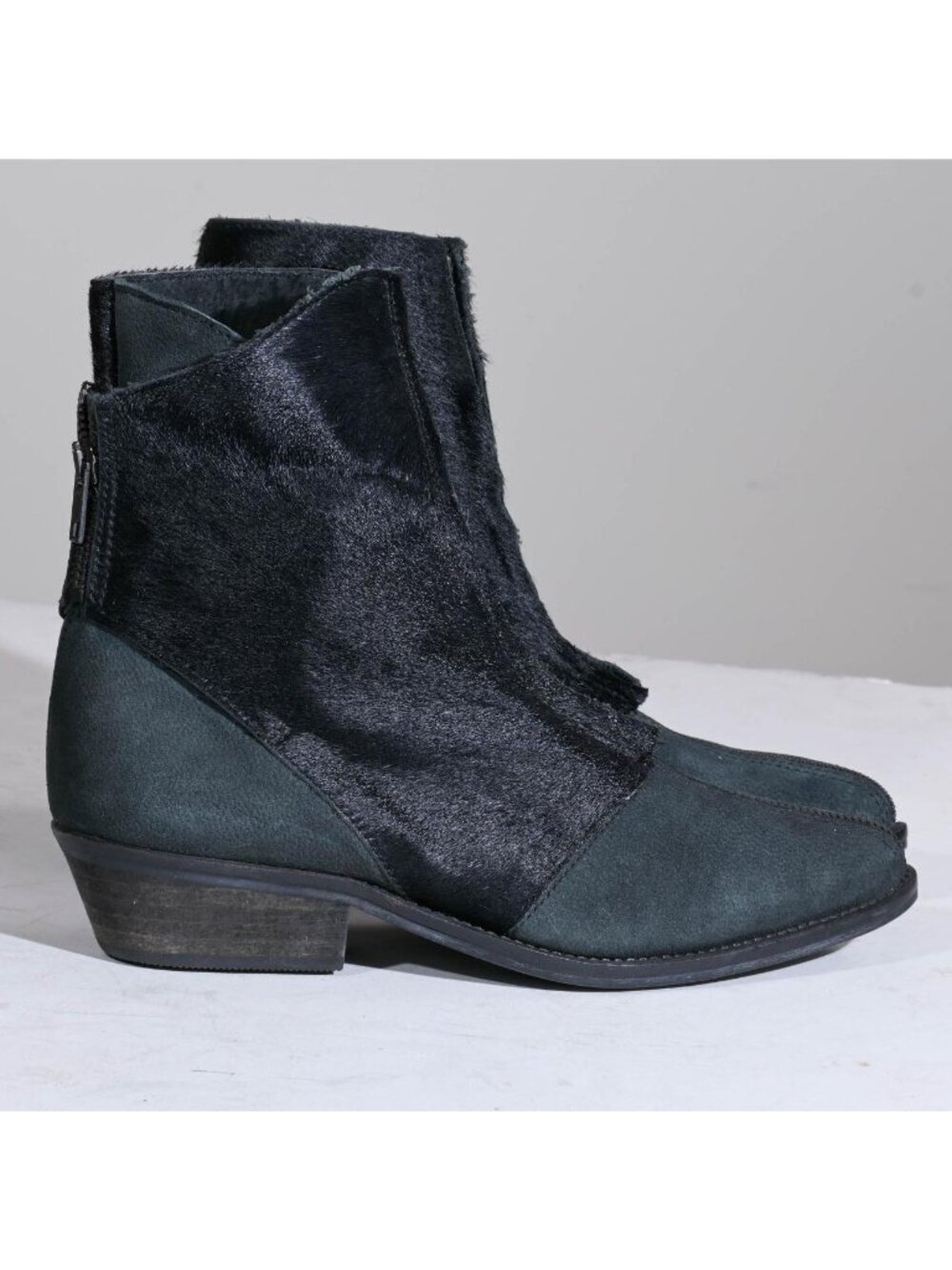 Black Suede Western Ankle Boots Fur Trim Back Zip Boho Caldera Women's Size 7 EU